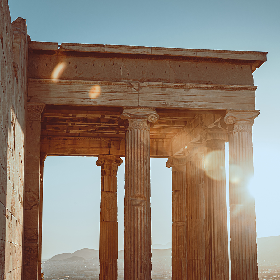 ancient-solar-of-a-columns-in-greece